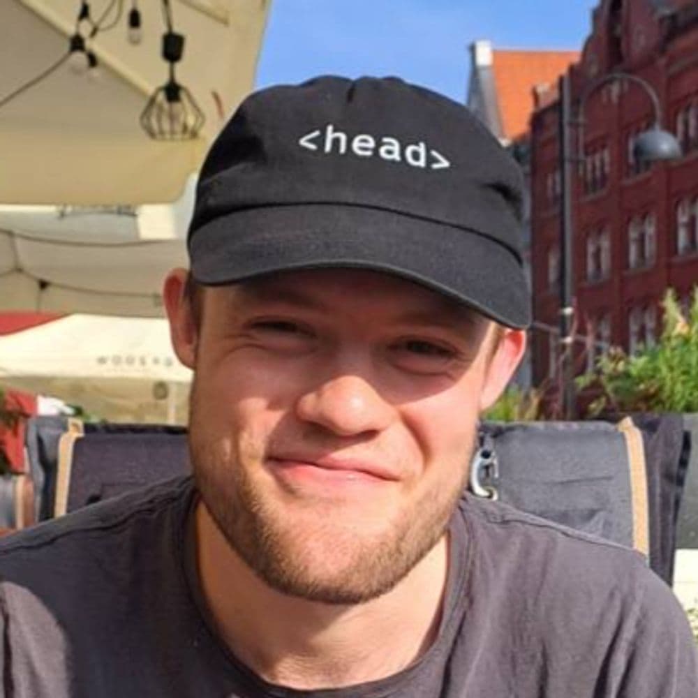 Portrait photo of Robin, the creator of Transfer.zip